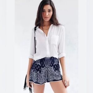 Patrons of peace midnight blue paisley high waisted flowy Boho shorts  size XS